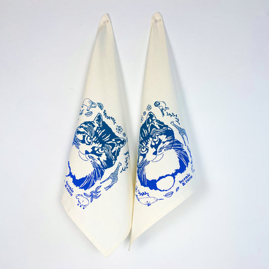 Cat and Friends Napkin Set of 2